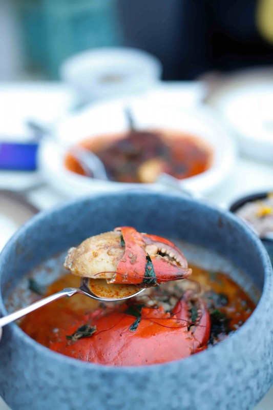 Exquisite and Authentic Thai dishes by Michelin-starred Chef Phatchara Pirapak at Mandarin Oriental 