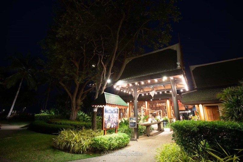 Enjoyment Incredible and Authentic Thai Cuisine at TALAY THAI : Hyatt Regency Huahin