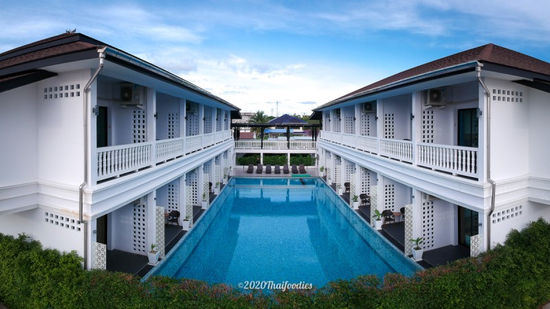 Unwind at Chaanburi Boutique resort in Chanthaburi province.