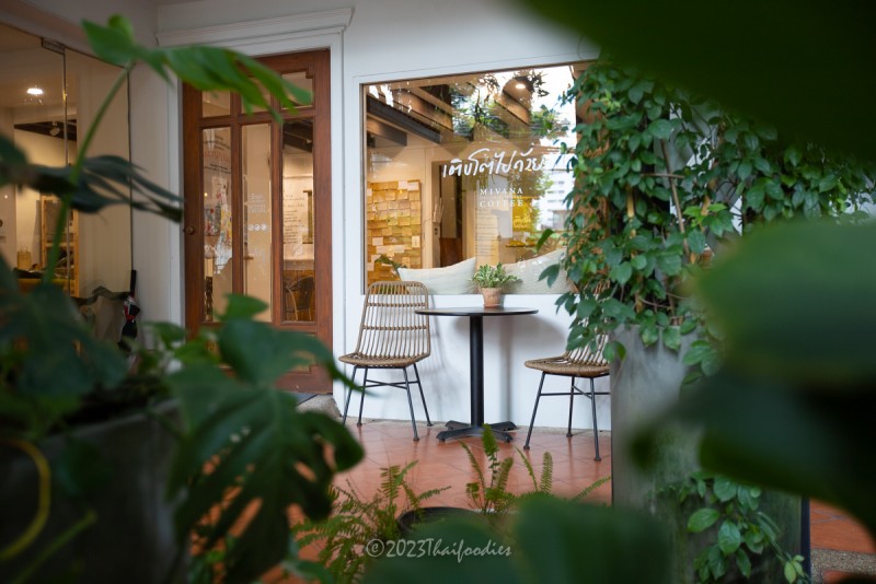 MiVana Coffee Baan Sathon offers a cool and inviting ambiance ideal