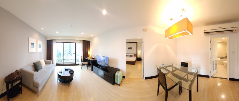 Looking for the perfect serviced apartment in Bangkok? Whether you're here for business, a long holiday, or a staycation, Somerset Park Suanplu 