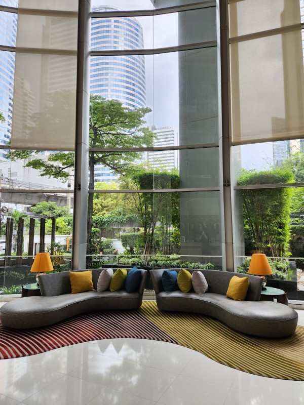 Looking for the perfect place to relax your mind and body right in the heart of Bangkok?