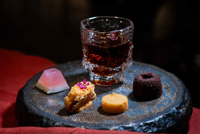 Wiset Wiso: Reading Thailand’s Culinary Chronicles Through Modern Royal Cuisine